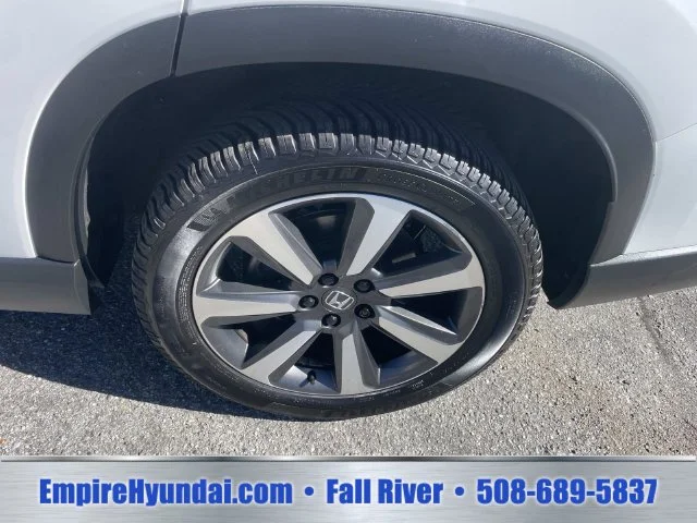 2023 Honda Pilot Touring - Photo 10