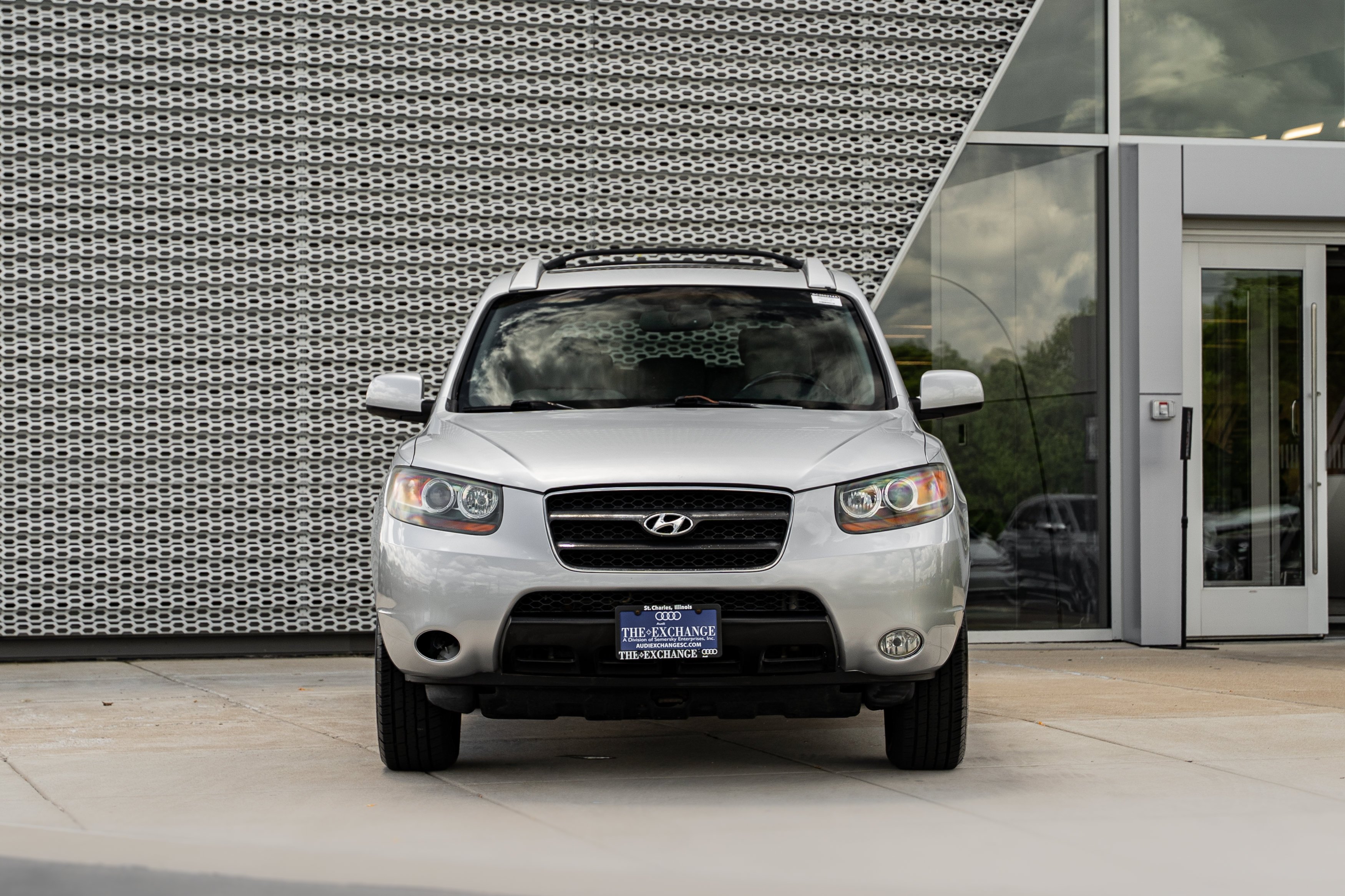 Used 2007 Bright Silver Hyundai SE image 29