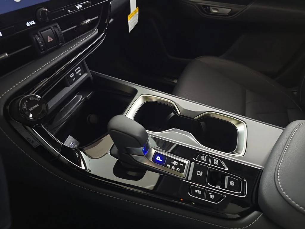 New 2026 Ultra White Lexus PREMIUM PLUS AWD image 24