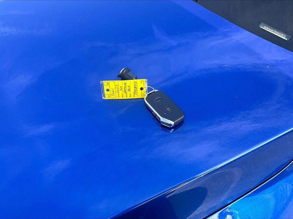 Used 2023 Blue Kia EX image 10