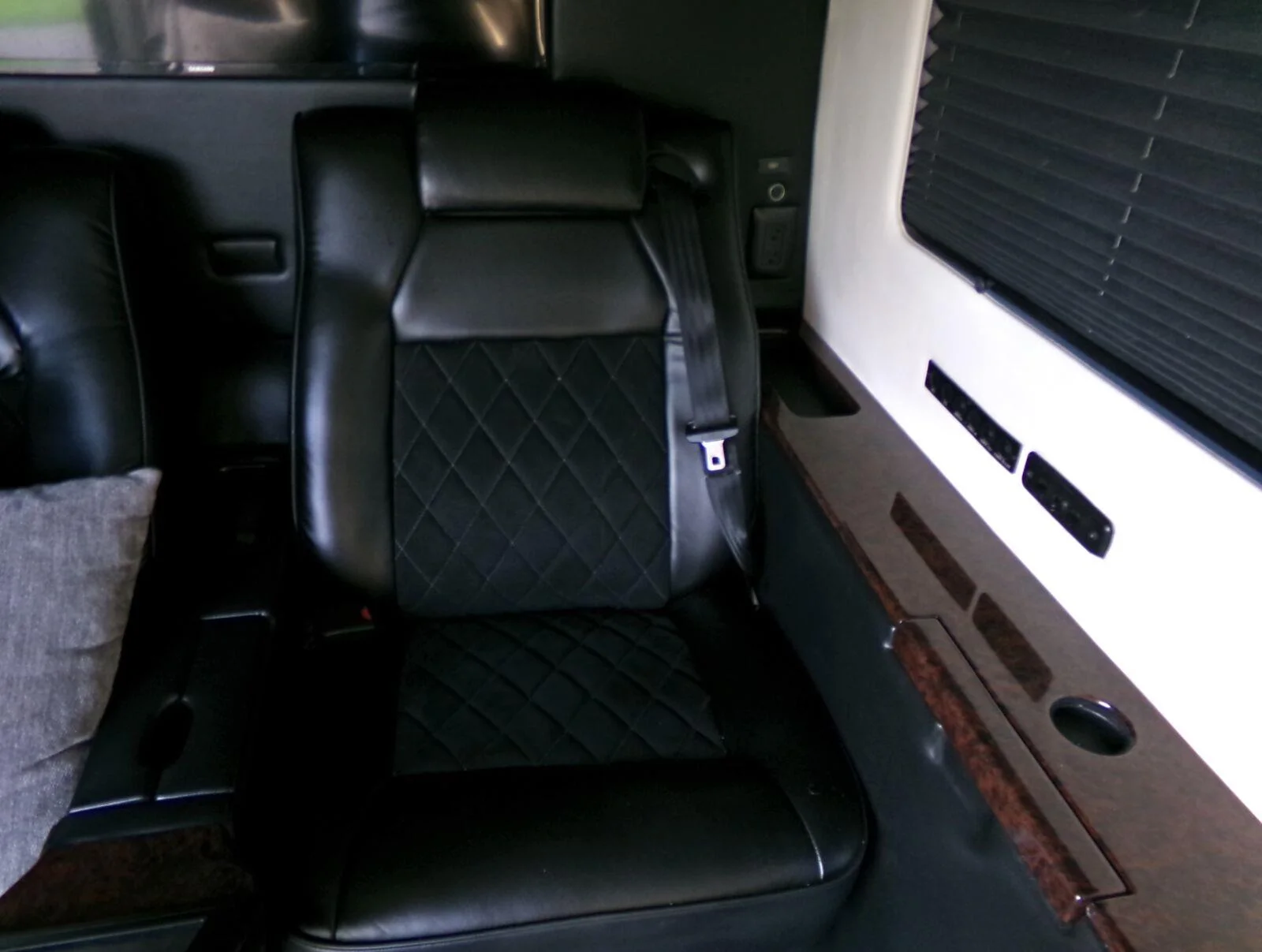 Used 2019 Black Clearcoat Ram  image 17