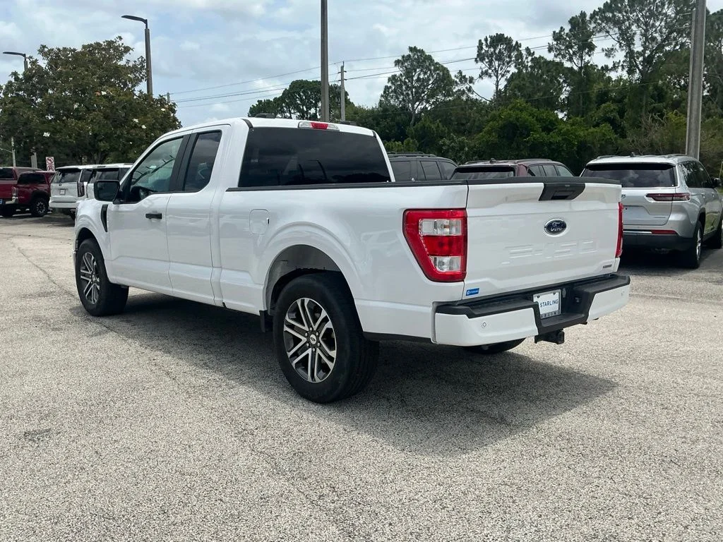 Used 2023 White Ford XL image 8