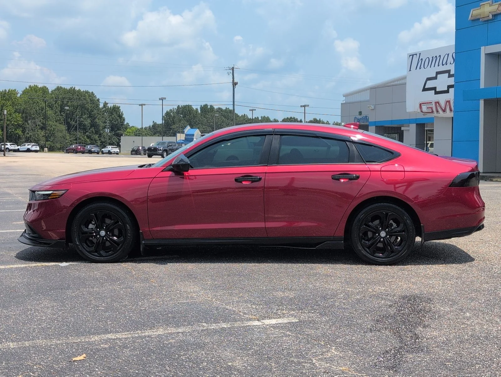 Used 2023  Honda LX image 2