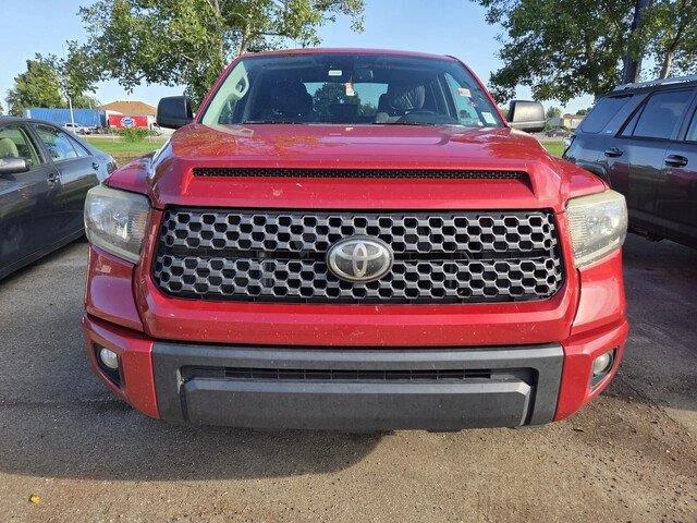 Used 2020 Barcelona Red Metallic Toyota SR5 image 5