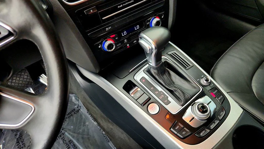 Used 2013 Glacier White Metallic Audi 4dr Sedan Automatic quattro 2.0T Premium Plus w/ MMI Navigation image 17