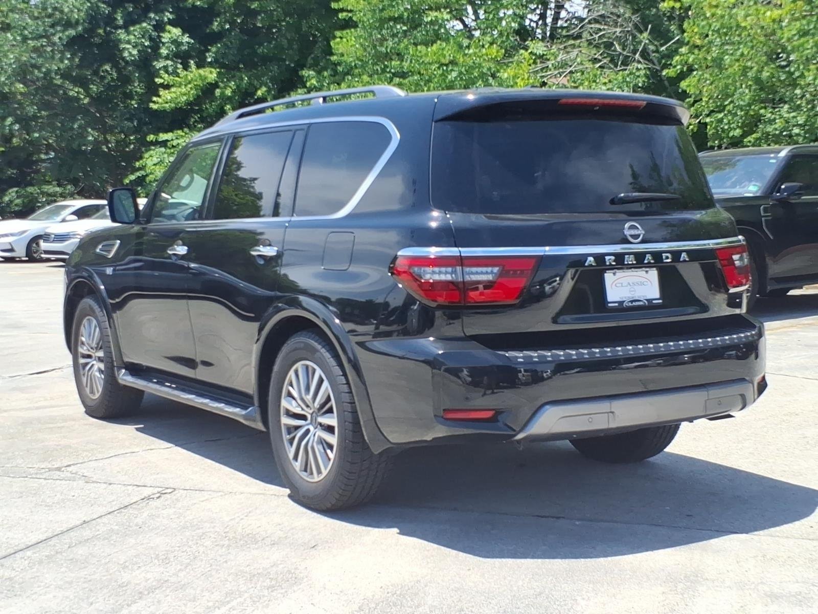Used 2021 Super Black Nissan SV image 9