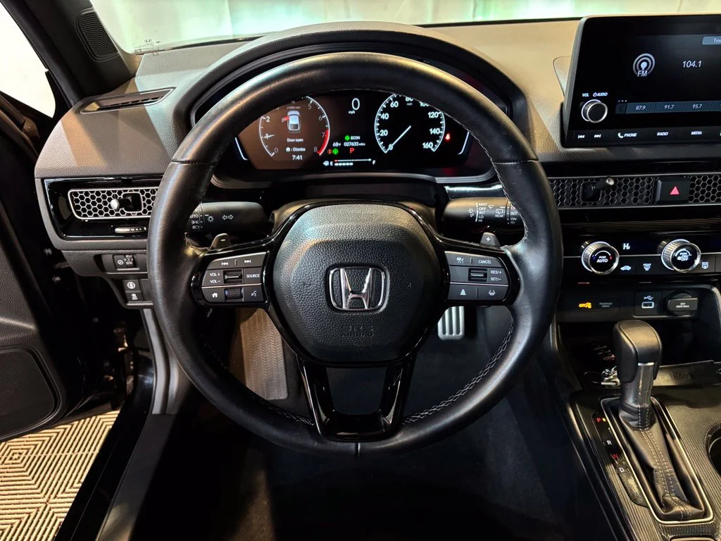 Certified Used 2024 Crystal Black Pearl Honda 2.0L SPORT image 11