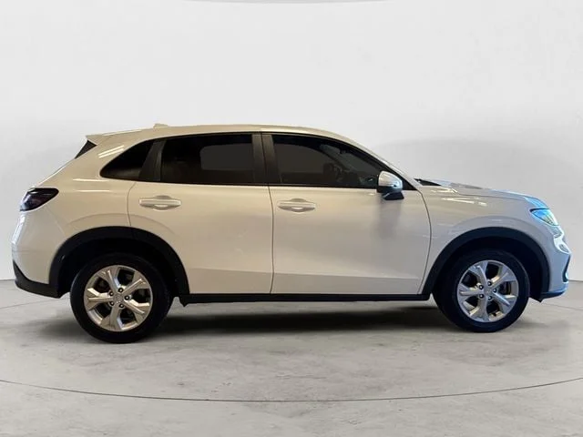 Used 2023 Platinum White Pearl Honda LX image 7