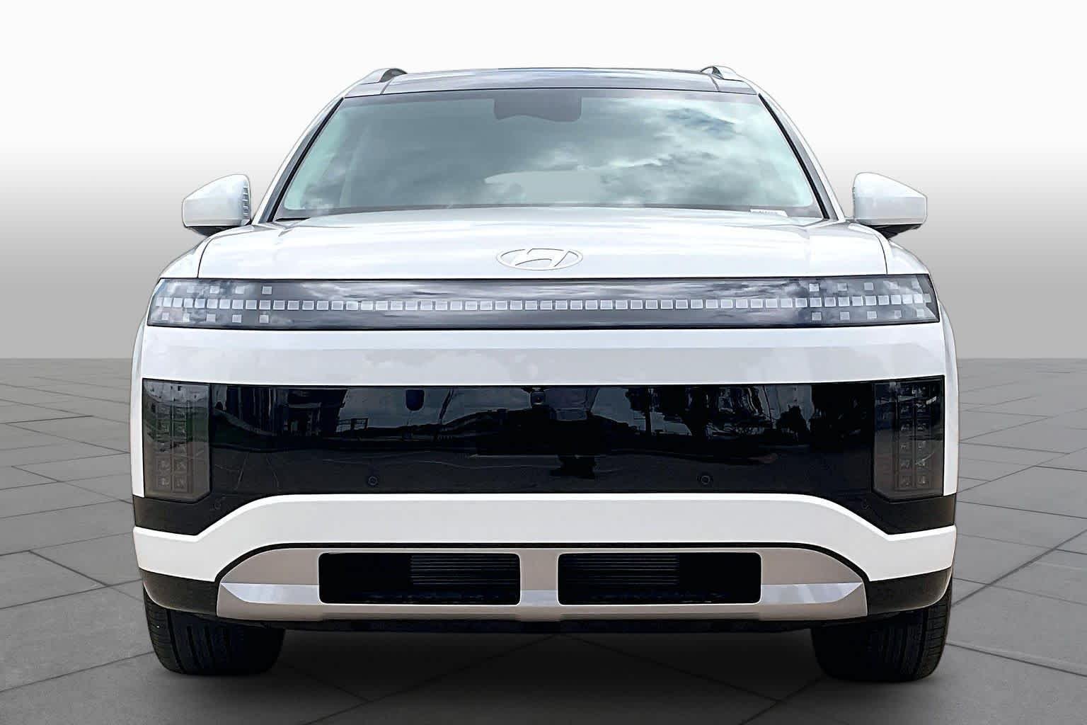 Used 2026 Snow White Pearl Hyundai Performance Limited image 3