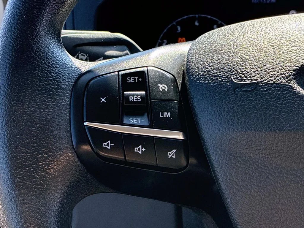 Used 2025 White Ford  image 22