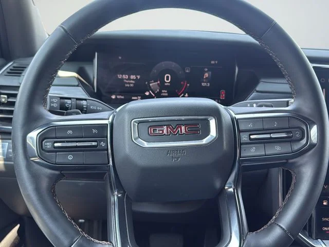 Used 2025 White GMC AT4 image 28