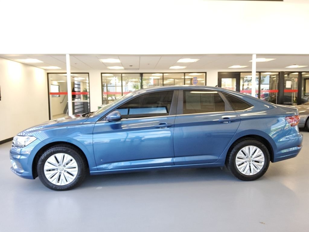 Used 2019  Volkswagen 1.4T S image 26