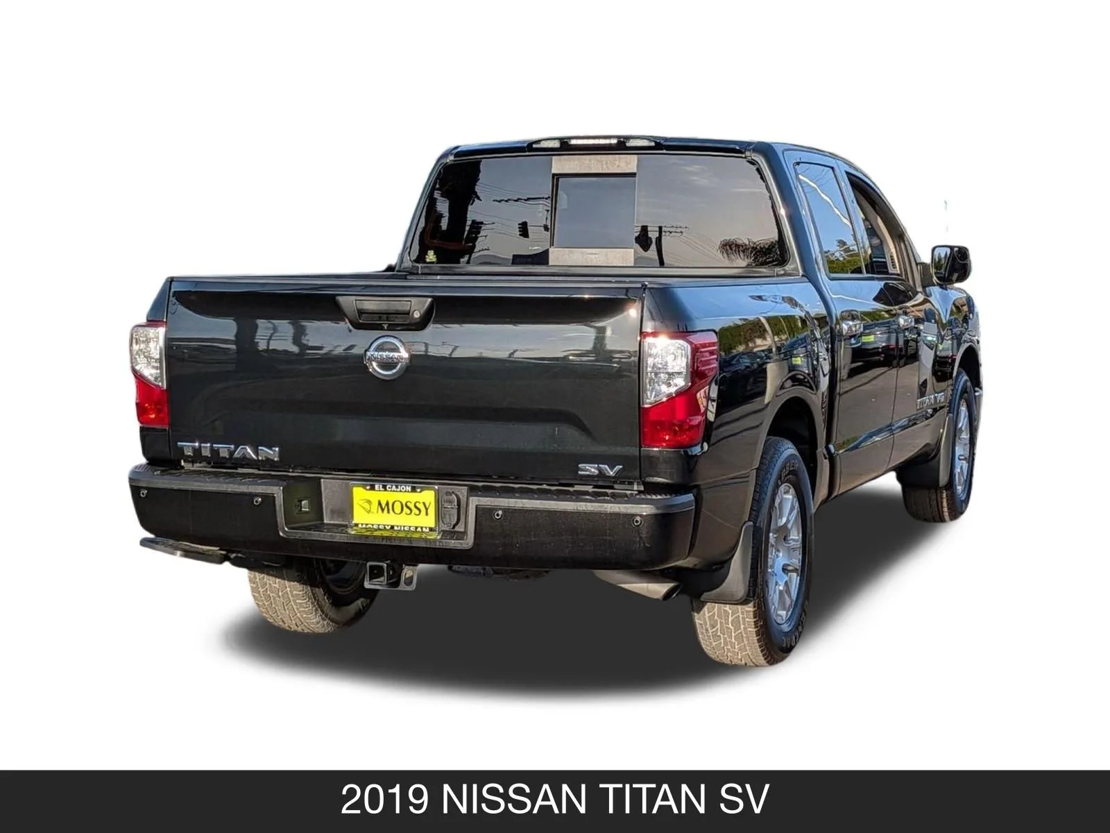2019 Nissan Titan SV - Photo 8