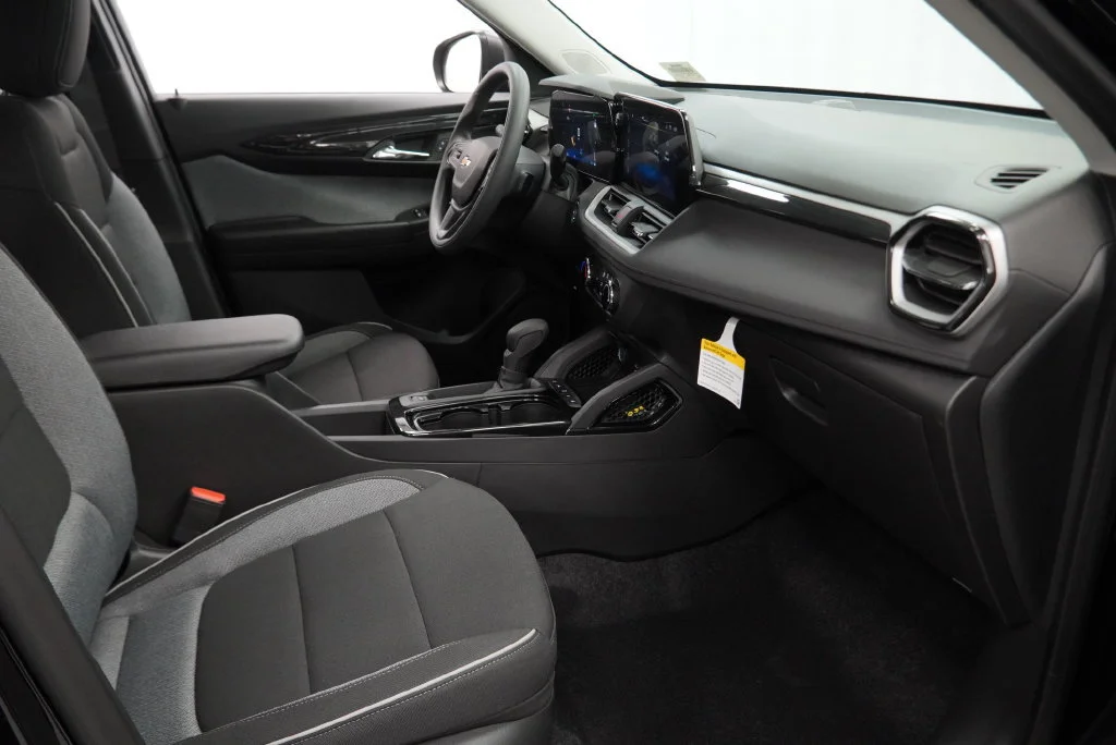 New 2026 Mosaic Black Metallic Chevrolet LS image 36