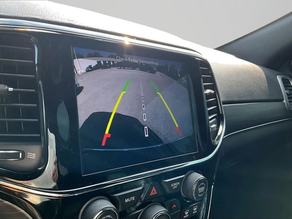 Used 2019 Black Jeep Limited image 22