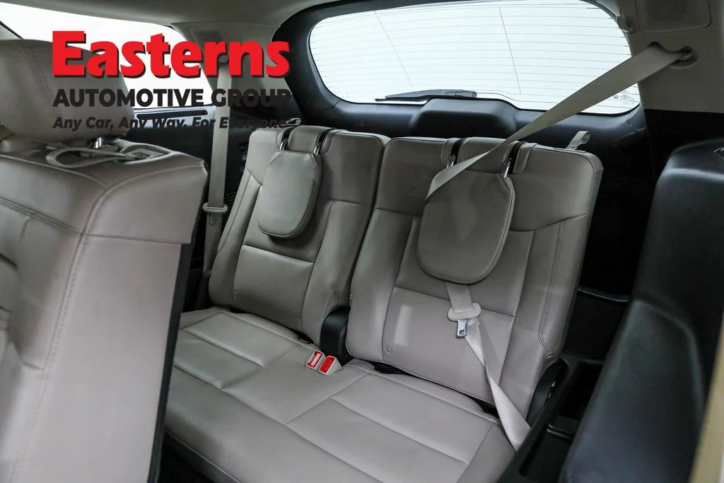 Used 2023 Black Ford Limited image 26