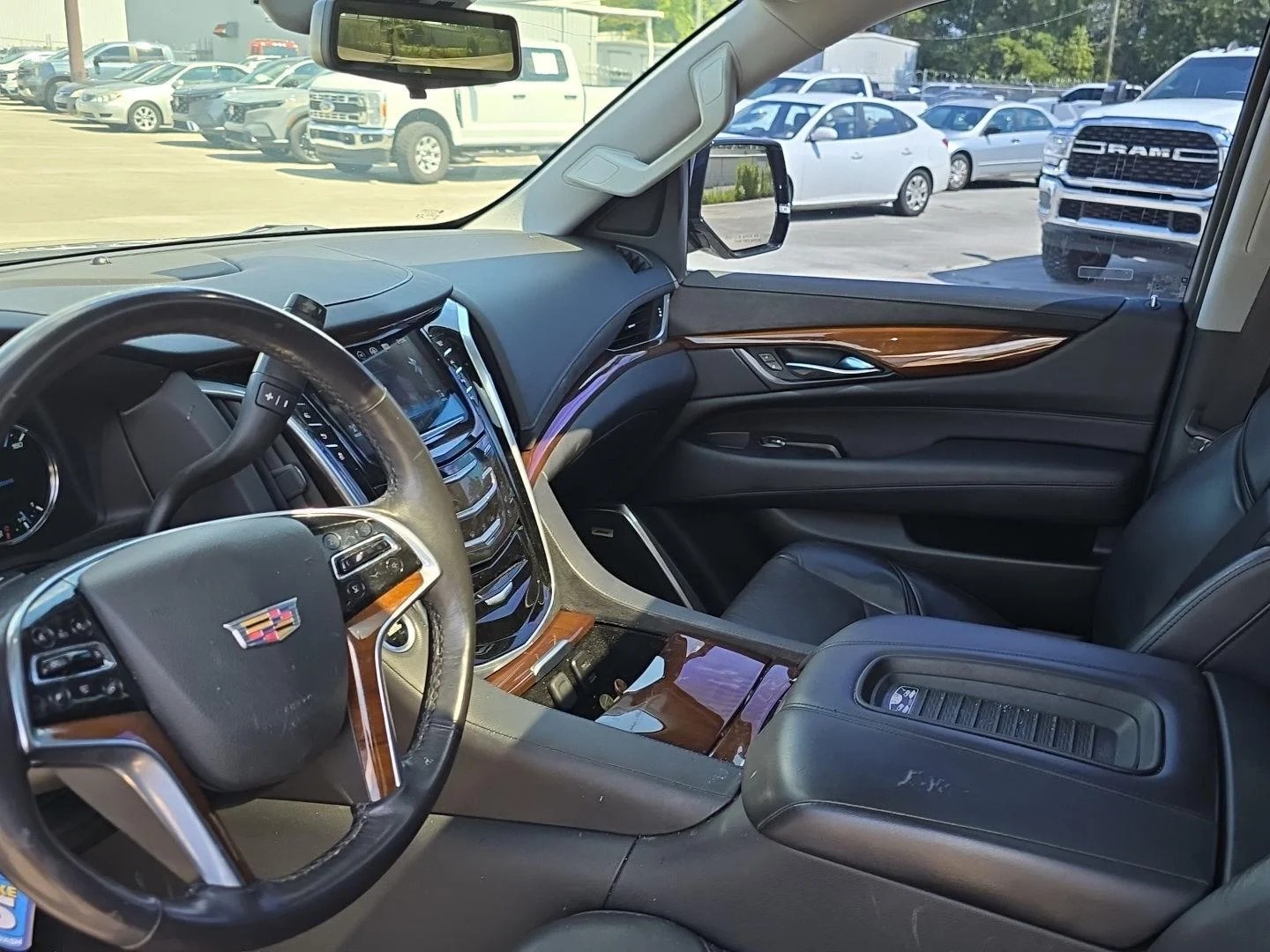 Used 2020 Satin Steel Metallic Cadillac Luxury image 13