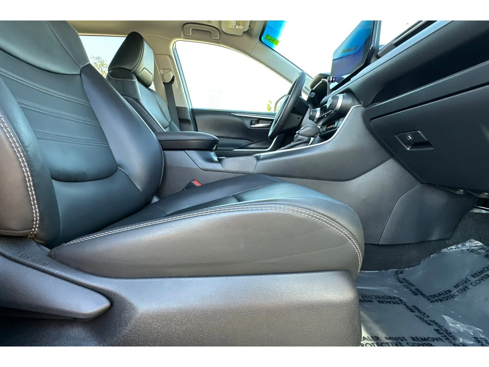 Used 2023 Magnetic Gray Metallic Toyota XLE Premium image 23