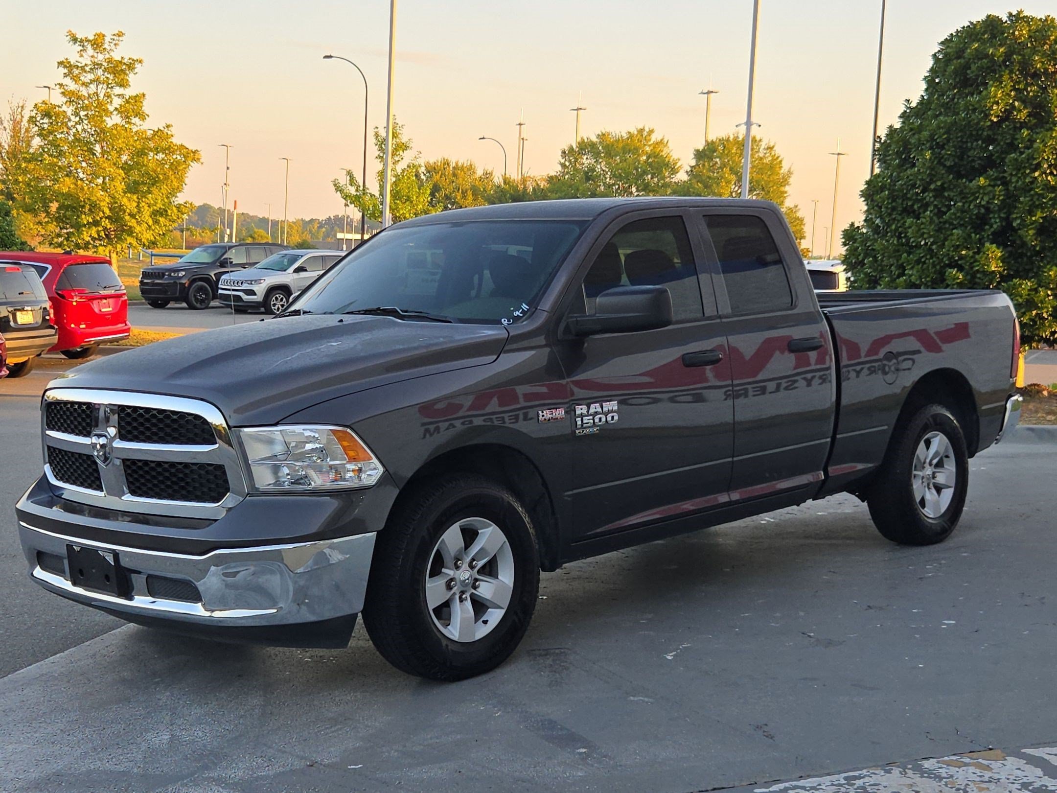 Used 2019 Granite Crystal Metallic Clearcoat RAM Tradesman image 3