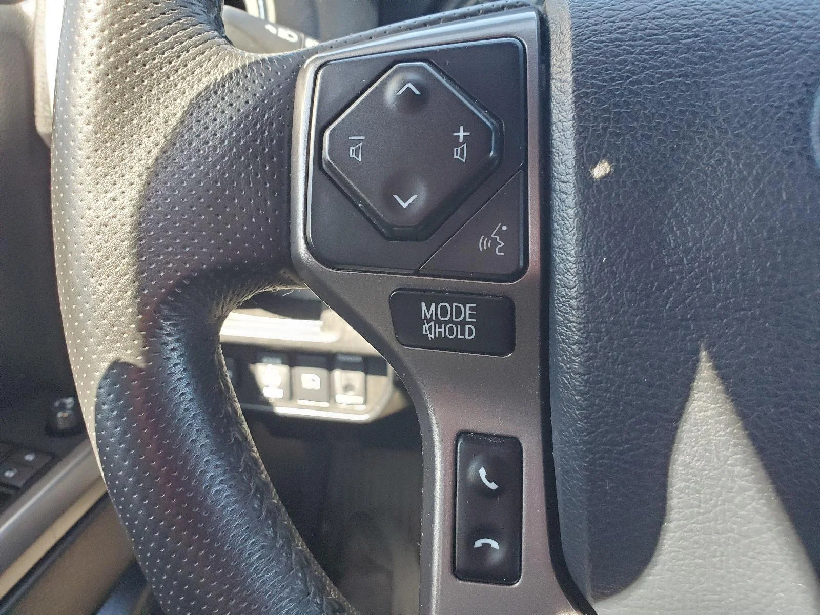 Used 2019 Midnight Black Metallic Toyota Limited image 12