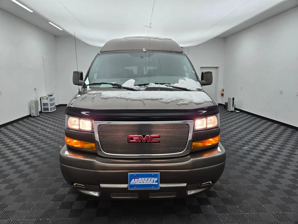 2023 GMC Savana Cargo Work Van - Photo 13