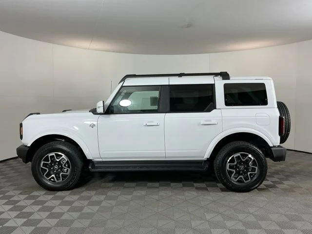 New 2025 Oxford White Ford Outer Banks image 8