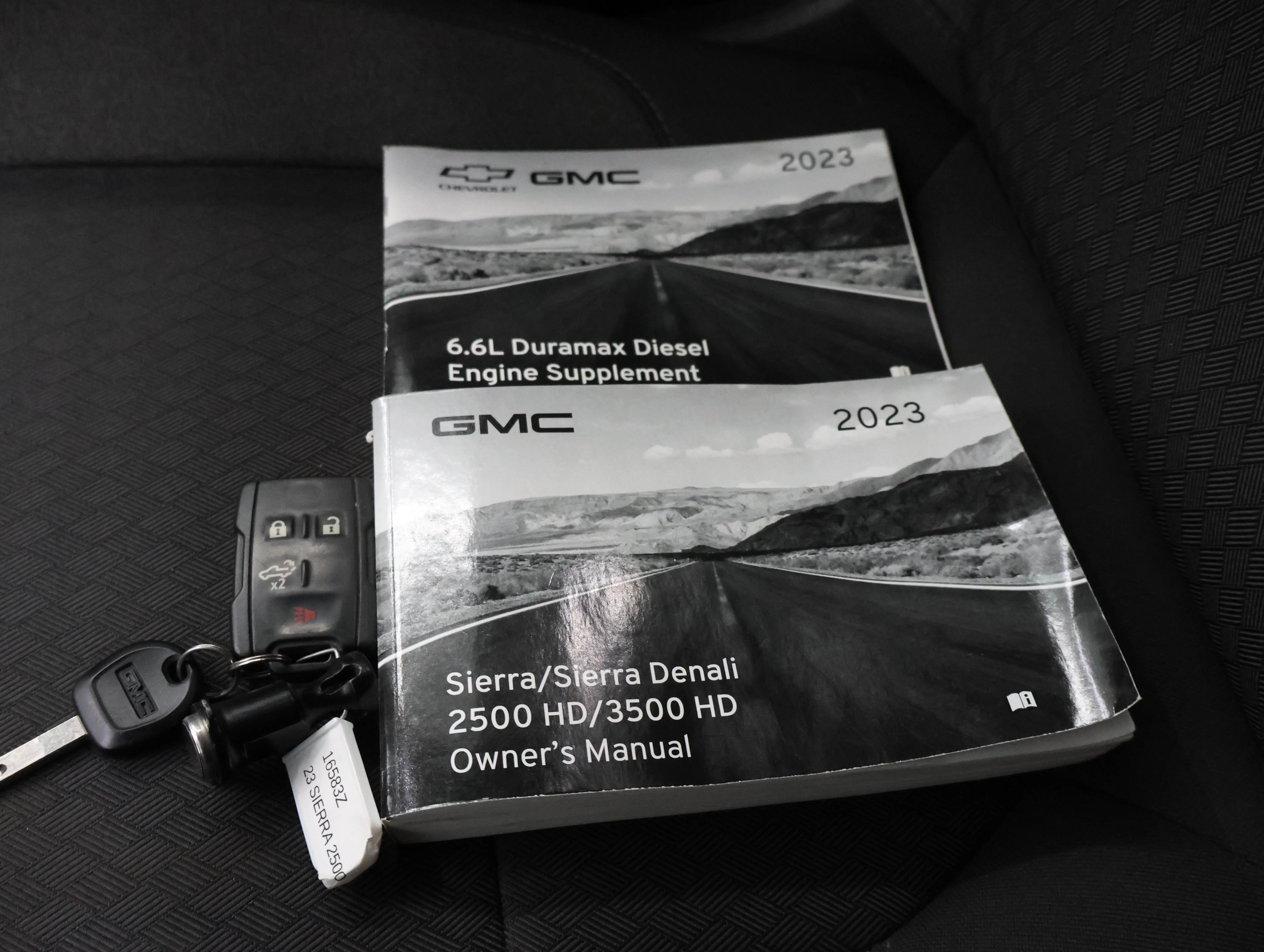 Used 2023 Pacific Blue Metallic GMC SLE image 54
