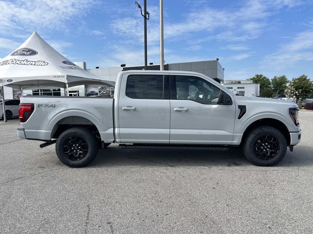 New 2026 Avalanche Ford XLT image 3