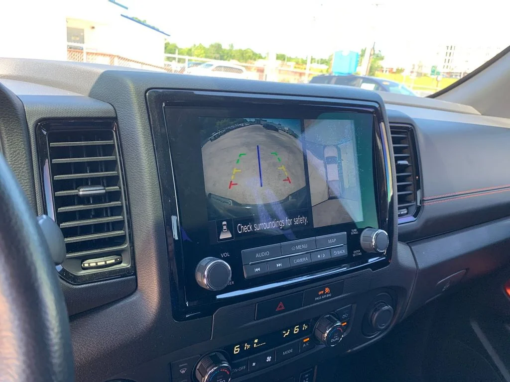 Used 2023  Nissan PRO-4X image 23