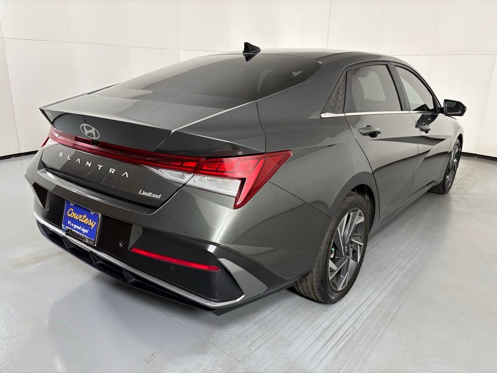 Used 2024 Gray Hyundai Limited image 8