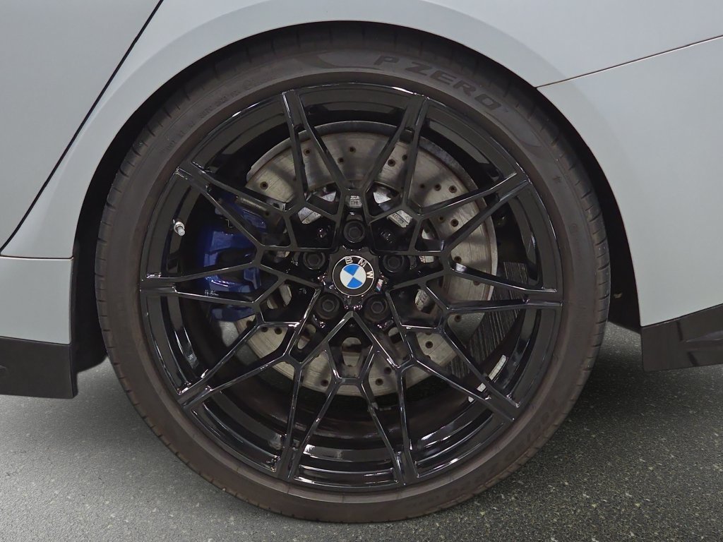 Used 2024 Brooklyn Grey Metallic BMW Competition image 31