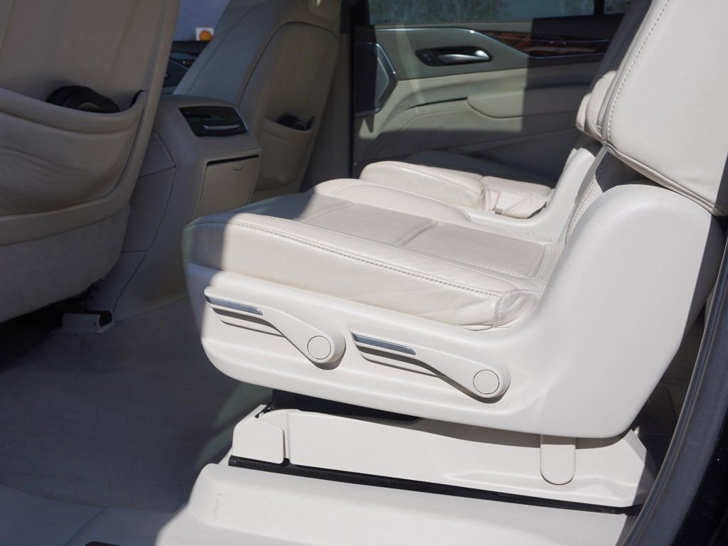 Used 2023 Black Cadillac Premium Luxury Platinum image 38