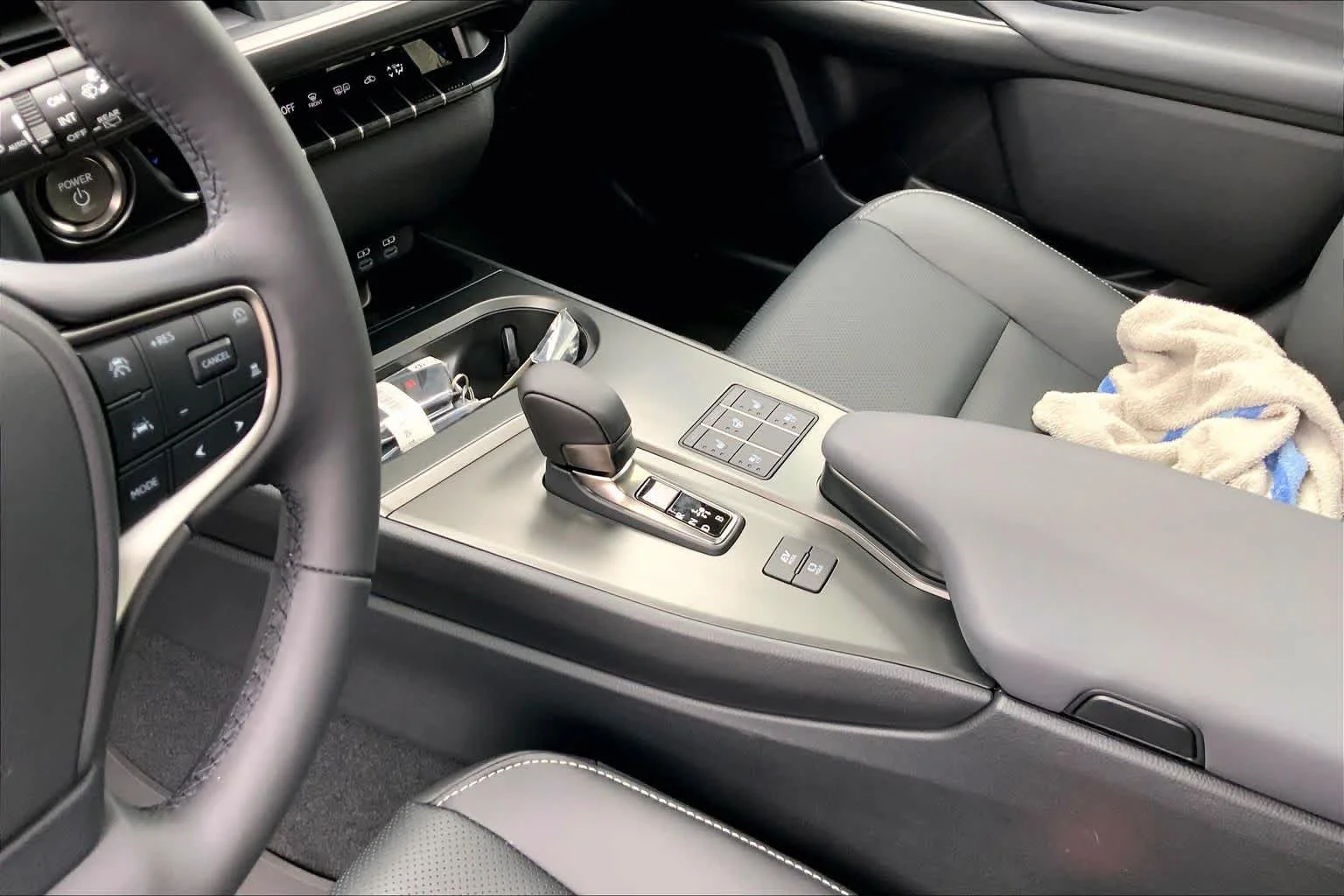 New 2026 Caviar Lexus PREMIUM AWD image 7