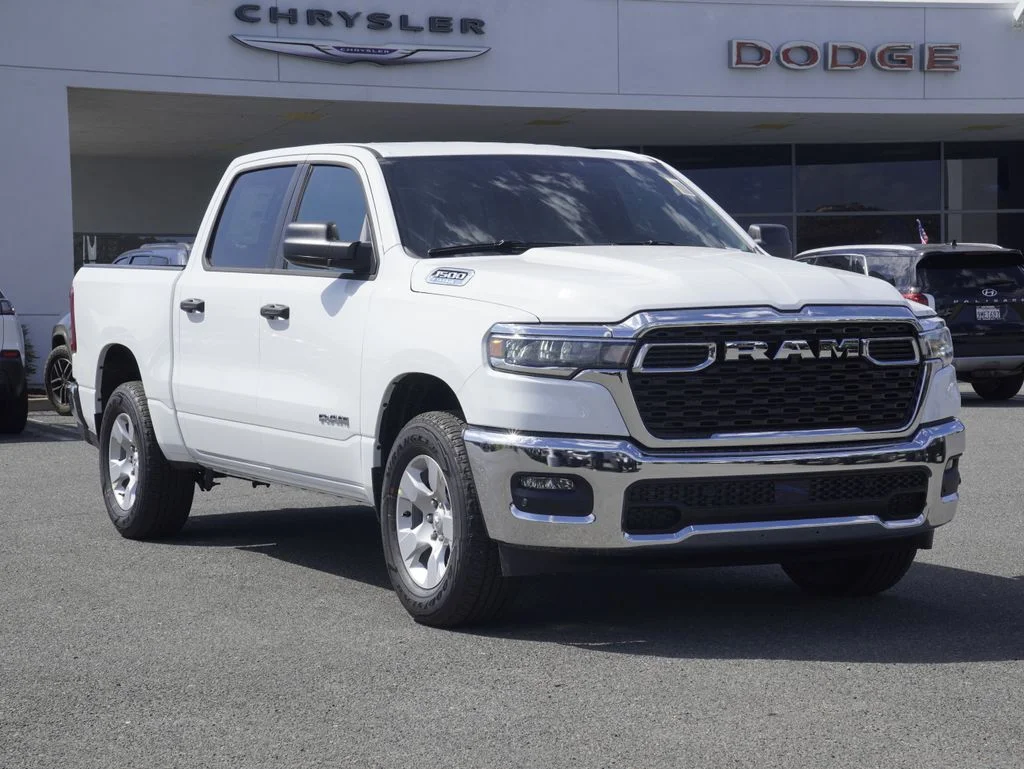 New 2026 Bright White Clear-Coat Exterior Paint RAM Big Horn/Lone Star image 2