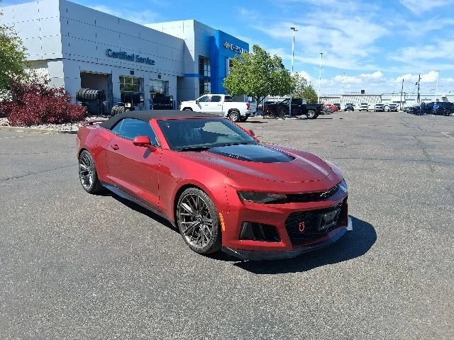 2022 Chevrolet Camaro ZL1 Convertible's photo