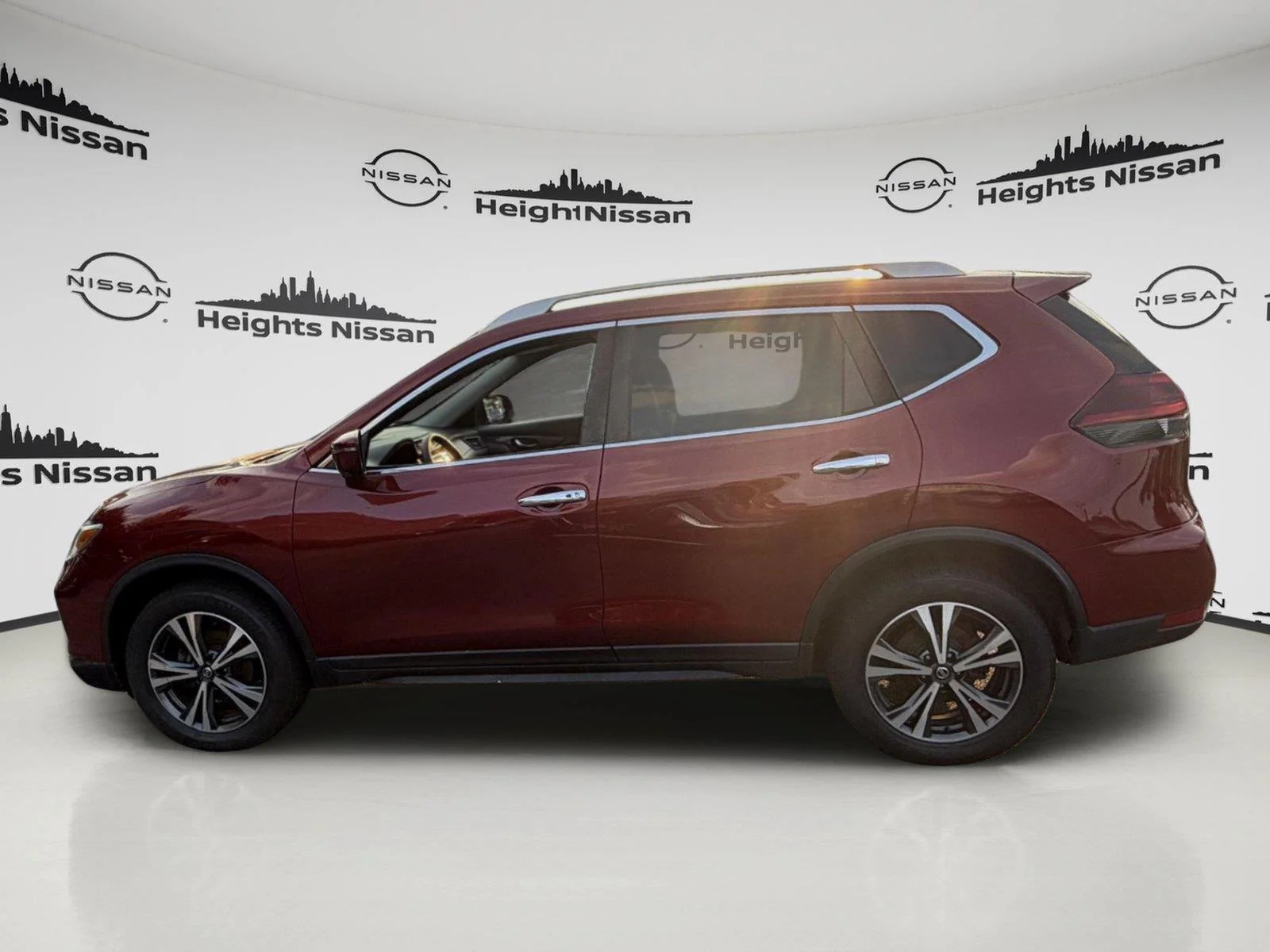 Used 2019 Nissan Rogue SV with VIN 5N1AT2MV0KC726385 for sale in Jackson Heights, NY