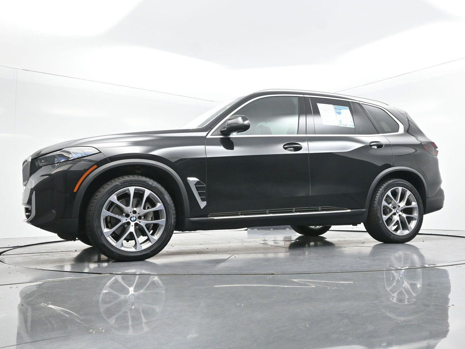 Used 2024 Carbon Black Metallic BMW xDrive40i image 52