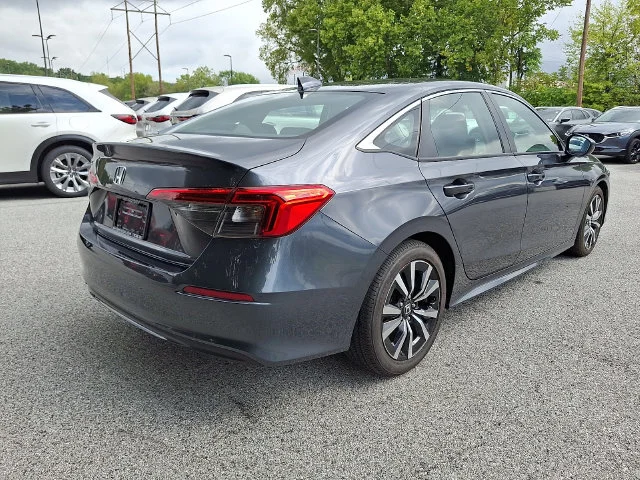 Used 2024 Gray Honda EX image 7