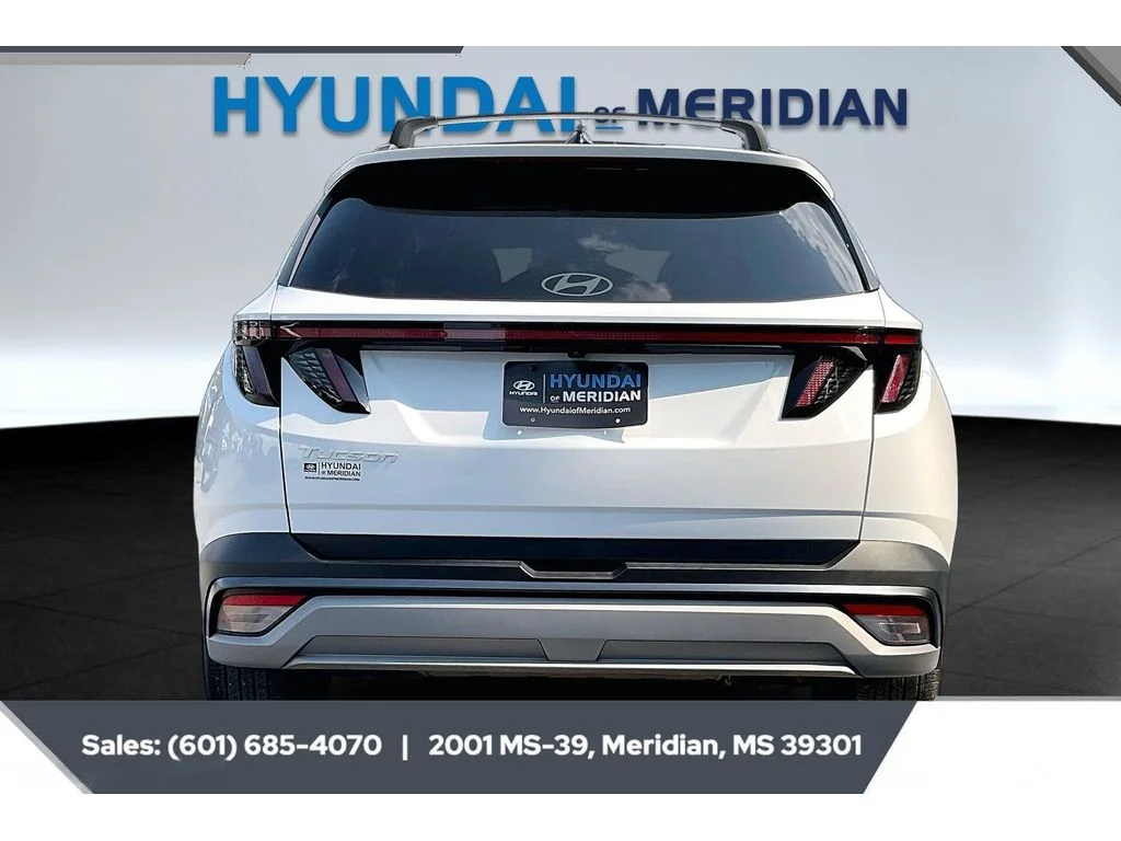 Used 2025 SERENITY WHITE PEARL Hyundai SEL Convenience image 4