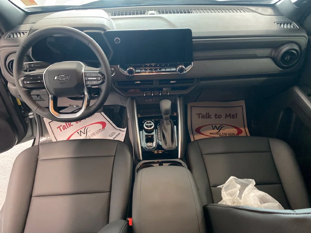 Used 2026 Gray Chevrolet Trail Boss image 18