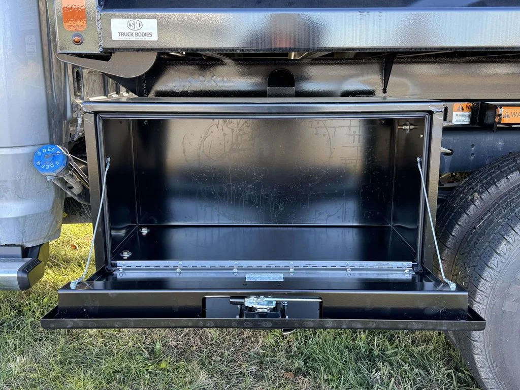 2026 RAM 3500 Chassis Big Horn - Photo 13