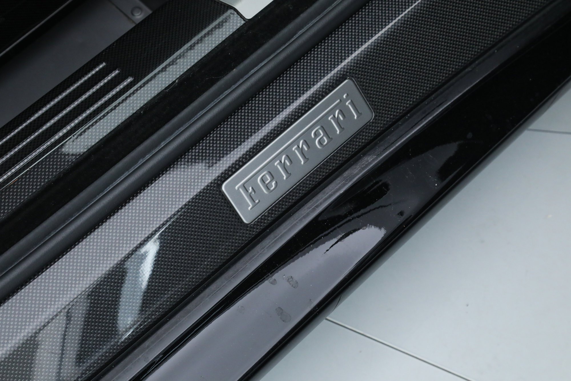 Used 2008 Black Ferrari  image 30