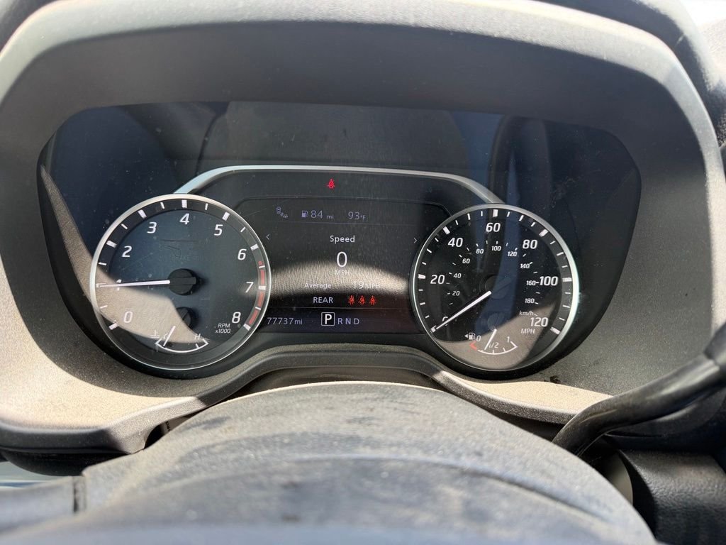 Used 2023 Gray Nissan SV image 18