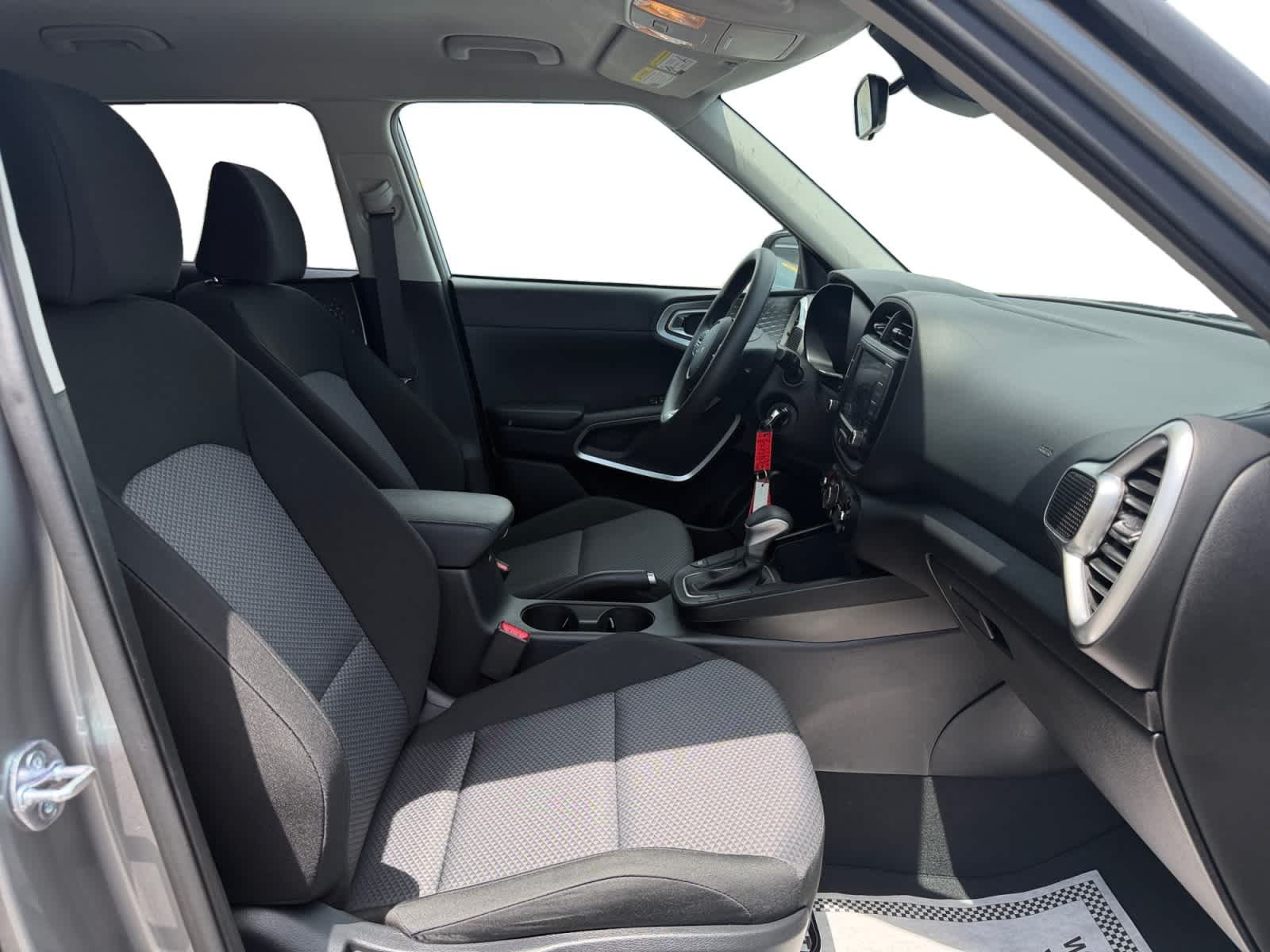 Used 2023 Steel Gray Kia LX image 17