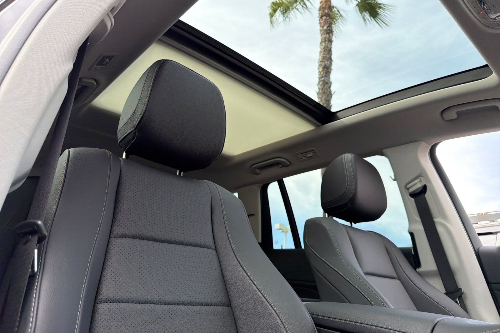 Certified Used 2026 Black Mercedes-Benz GLS 450 image 11