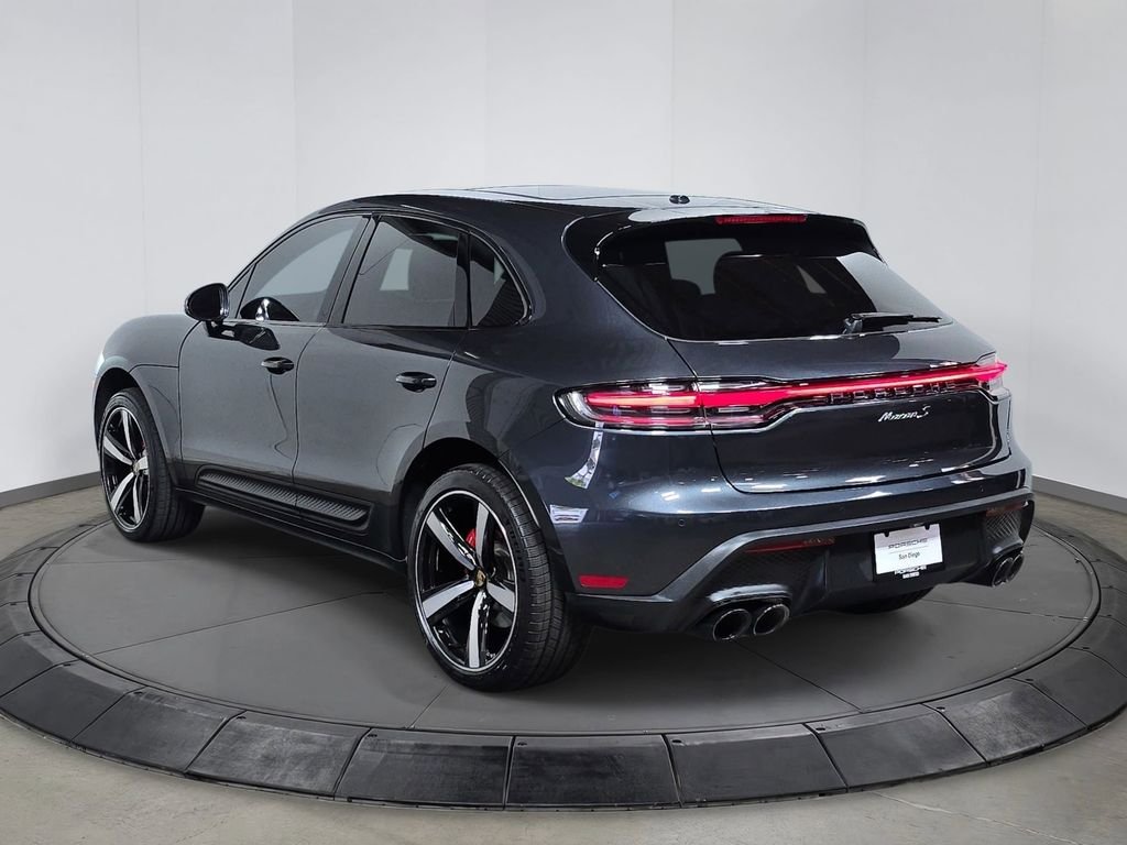 Certified Used 2023  Porsche S image 3