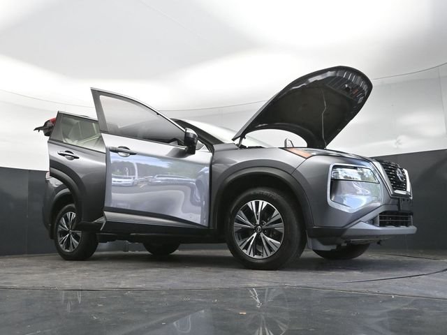 Used 2023 Gun Metallic Nissan SV image 34