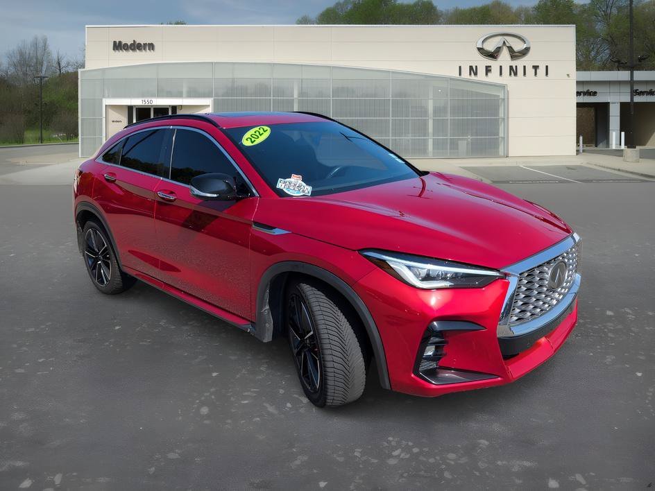 Used 2022 Dynamic Sunstone Red INFINITI ESSENTIAL image 2