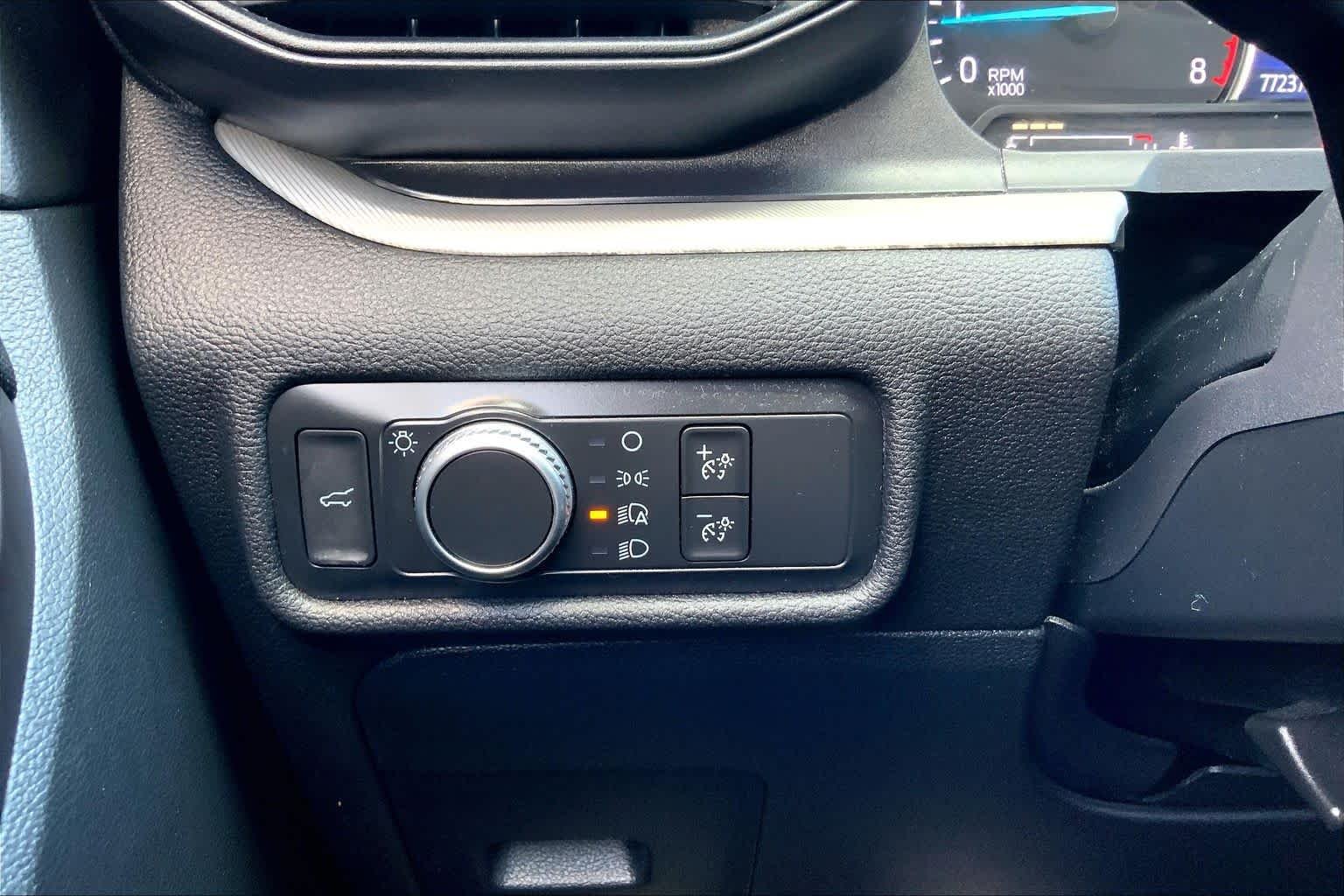 Used 2020 Magnetic Metallic Ford XLT image 33