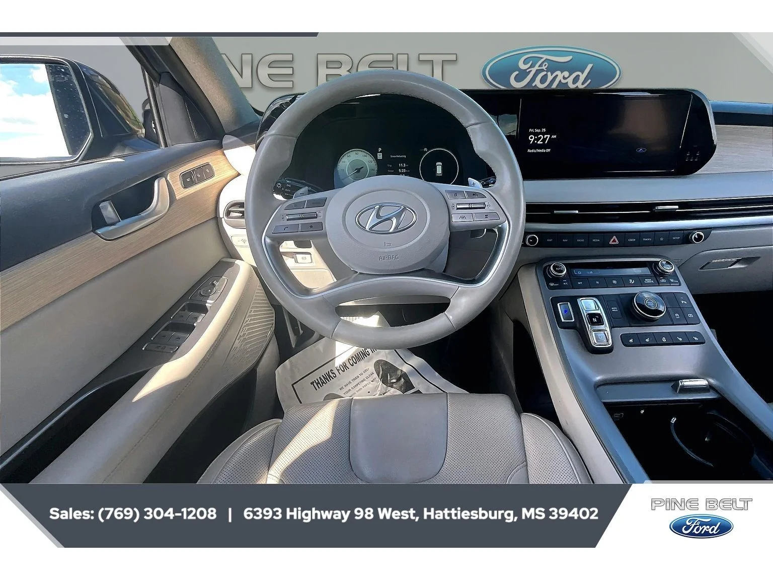 Used 2023 Steel / Graphite Hyundai Limited image 5